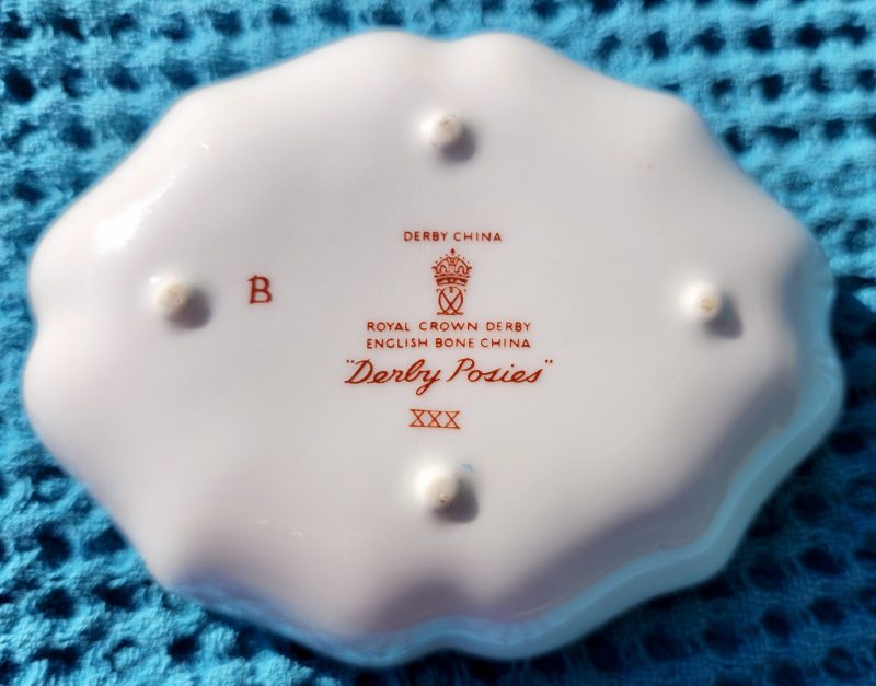 Royal Crown Derby "Derby Posies" Oval Fluted Trinket / Pin Dish – Made in England